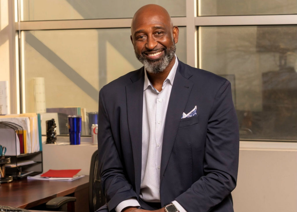 Bonded Exec HS - D'Artis Jones